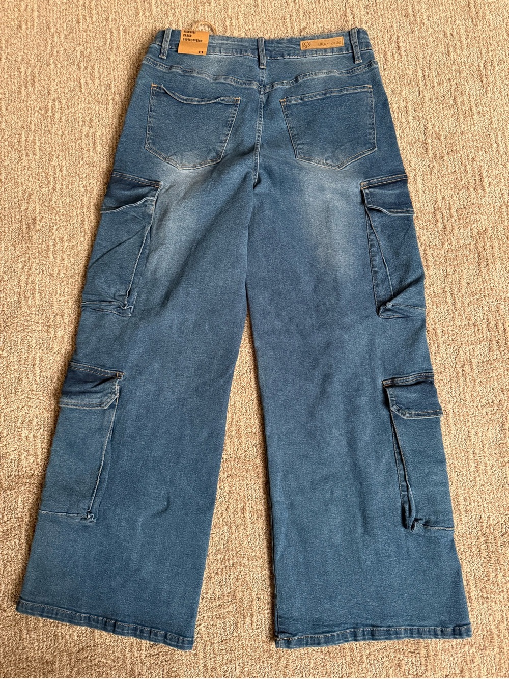 High Rise Super Stretch Cargo Jeans - Picture 5 of 8